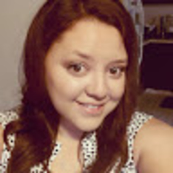 Meet your Posher, Marissa - Picture 1 of 1